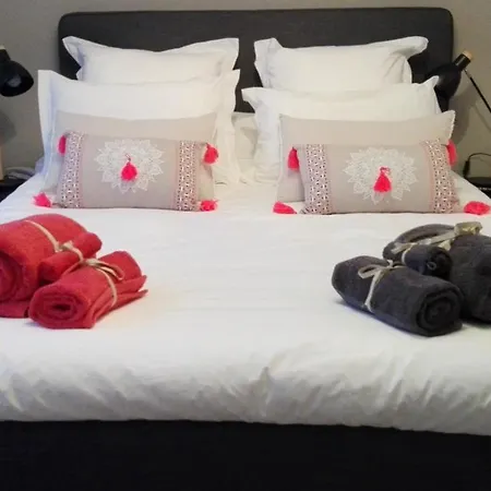 Sweet Aix En Provence, Terrasse, Piscine, Resto, Aparthotel Eguilles